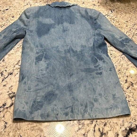 Bloomingdale’s Women’s Denim Blazer Jacket - Picture 11 of 13